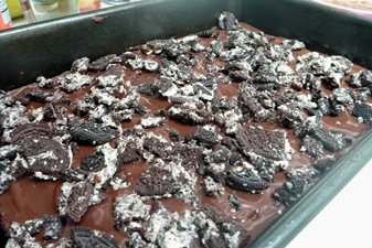 oreos on brownie 2