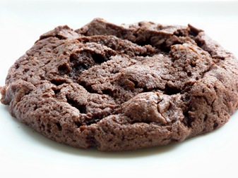 Flourless Chocolate Almond Butter Cookies - Easiest cookie ever!