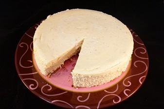 Light-as-Air Banana Cheesecake (low fat and gluten-free)