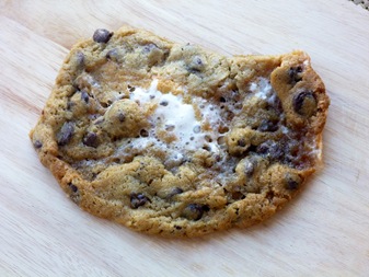 Ooey Gooey Filled Chocolate Chip Cookies with a Crunch