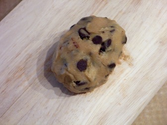 Ooey Gooey Filled Chocolate Chip Cookies with a Crunch