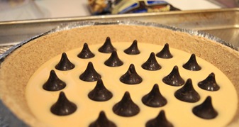 pie with hershey kisses