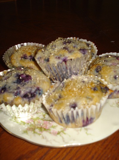 sugar-topped blueberry muffins