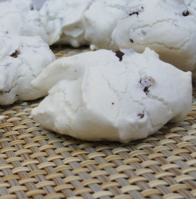 Mint Chocolate Chip Meringues 15