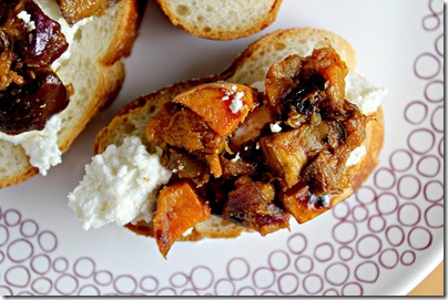 Fall Bruschetta (eats well with others)