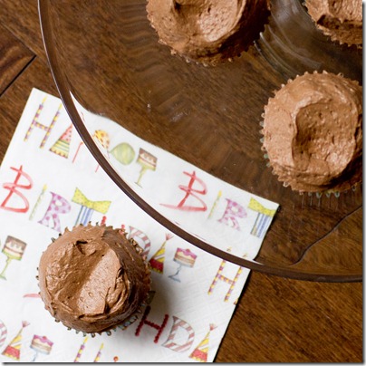 Simple Vanilla Cupcakes with Chocolate Cream Cheese Icing