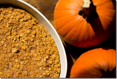 Healthy Pumpkin Banana Oatmeal Breakfast Bake {gluten-free, dairy-free}