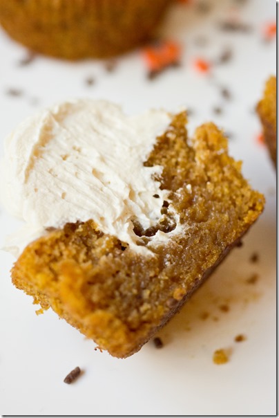 Caramelized White Chocolate Truffle Pumpkin Cupcakes