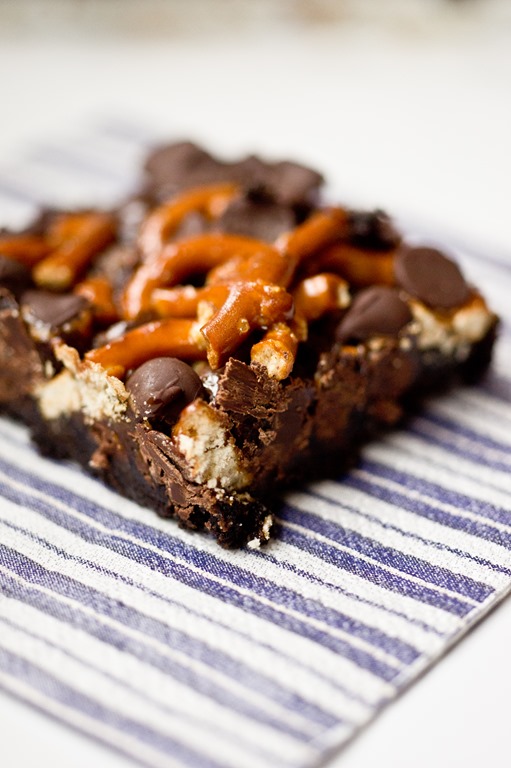 Salted Caramel Oreo Bars