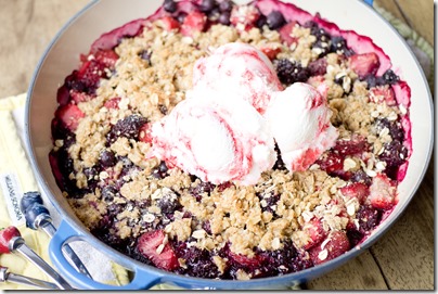 {Gluten-Free} Summer Berry Skillet Crisp - just dig in with a spoon!