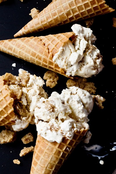 New York Crumb Cake Ice Cream - huge chunks of crumb topping in the ice cream!