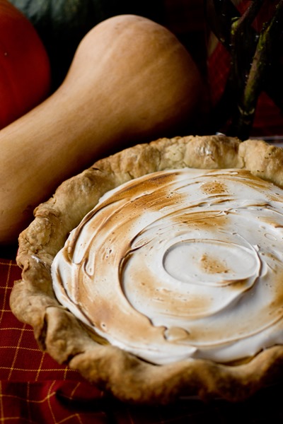 Roasted Butternut Squash Pie with Brown Sugar Marshmallow Topping- so gorgeous for the holidays