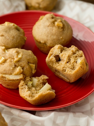 Healthy Whole Wheat Apple Cinnamon Muffins!