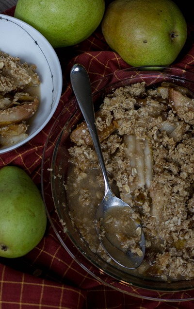 Brown Sugar Caramel Pear Crisp - SUCH a good recipe!!