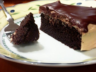 Flourless Chocolate Cake with Peanut Butter Frosting and Chocolate Glaze... and kind of healthy!