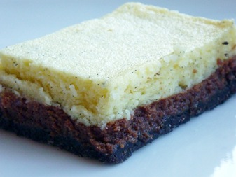 Vanilla Bean and Chocolate Cheesecake Bars