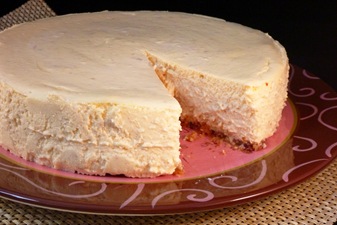 Light-as-Air Banana Cheesecake (low fat and gluten-free)