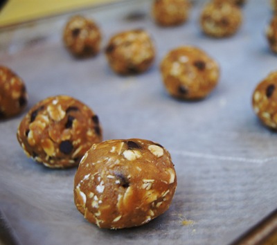 Peanut Butter Oatmeal Cookie Dough Balls 17