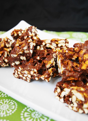 chewy chocolate covered pretzel bars 5