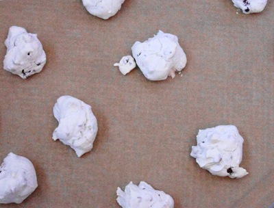 Mint Chocolate Chip Meringues 2