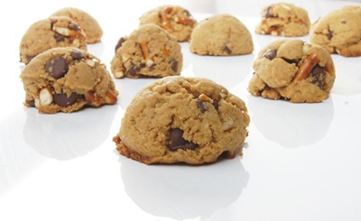 Pretzel and Chocolate Chip Loaded Peanut Butter Cookies 9