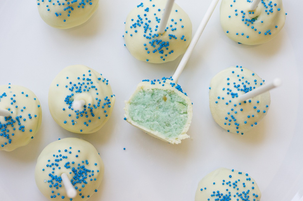 Baby Blue Cake Pops