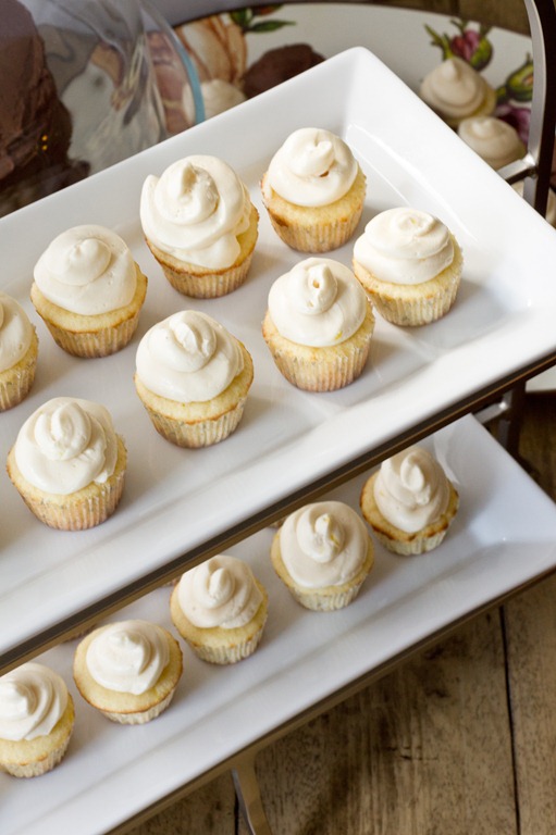 Mini Lemon Cupcakes