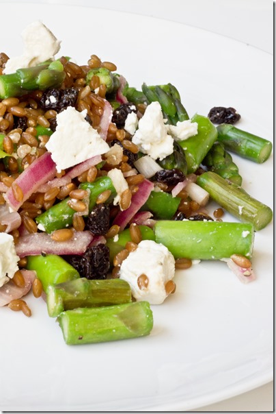 Asparagus salad with Wheat Berries, Raisins and Pickled Onions