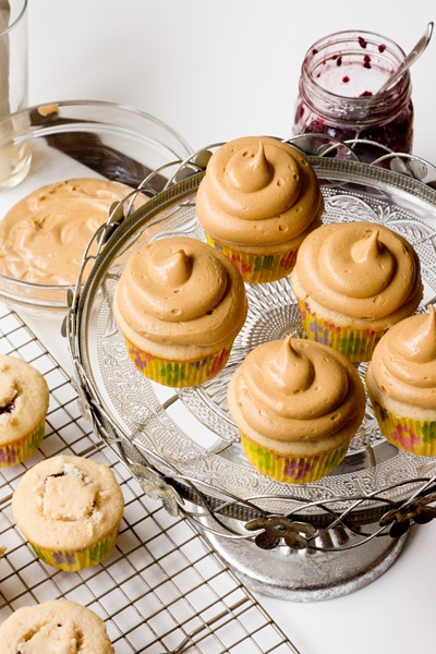 These are the BEST Peanut Butter and Jelly Cupcakes I've had!