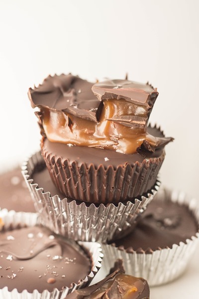 One of the most popular recipes of the year! Peanut Butter Caramel Candy Cups from Keep It Sweet Desserts