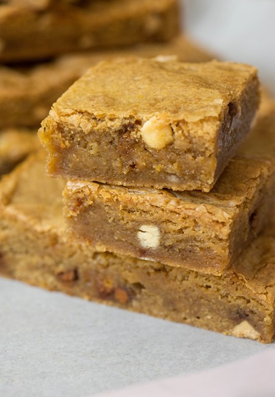 Amazing (ONE BOWL!!) Pumpkin Blondies