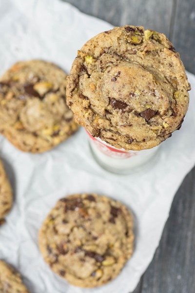 pistachio and chocolate cookies with sea salt are everything