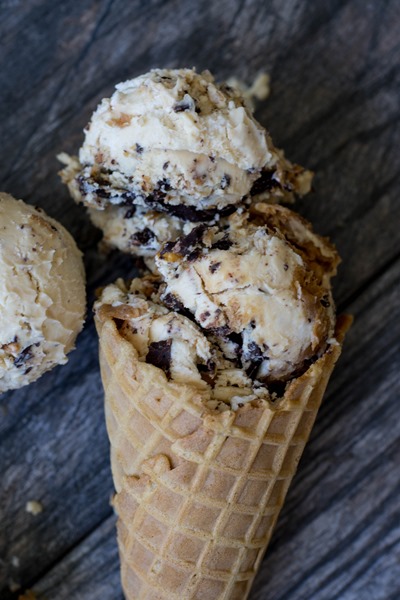 Peanut Butter Chocolate Covered Pretzel Ice Cream